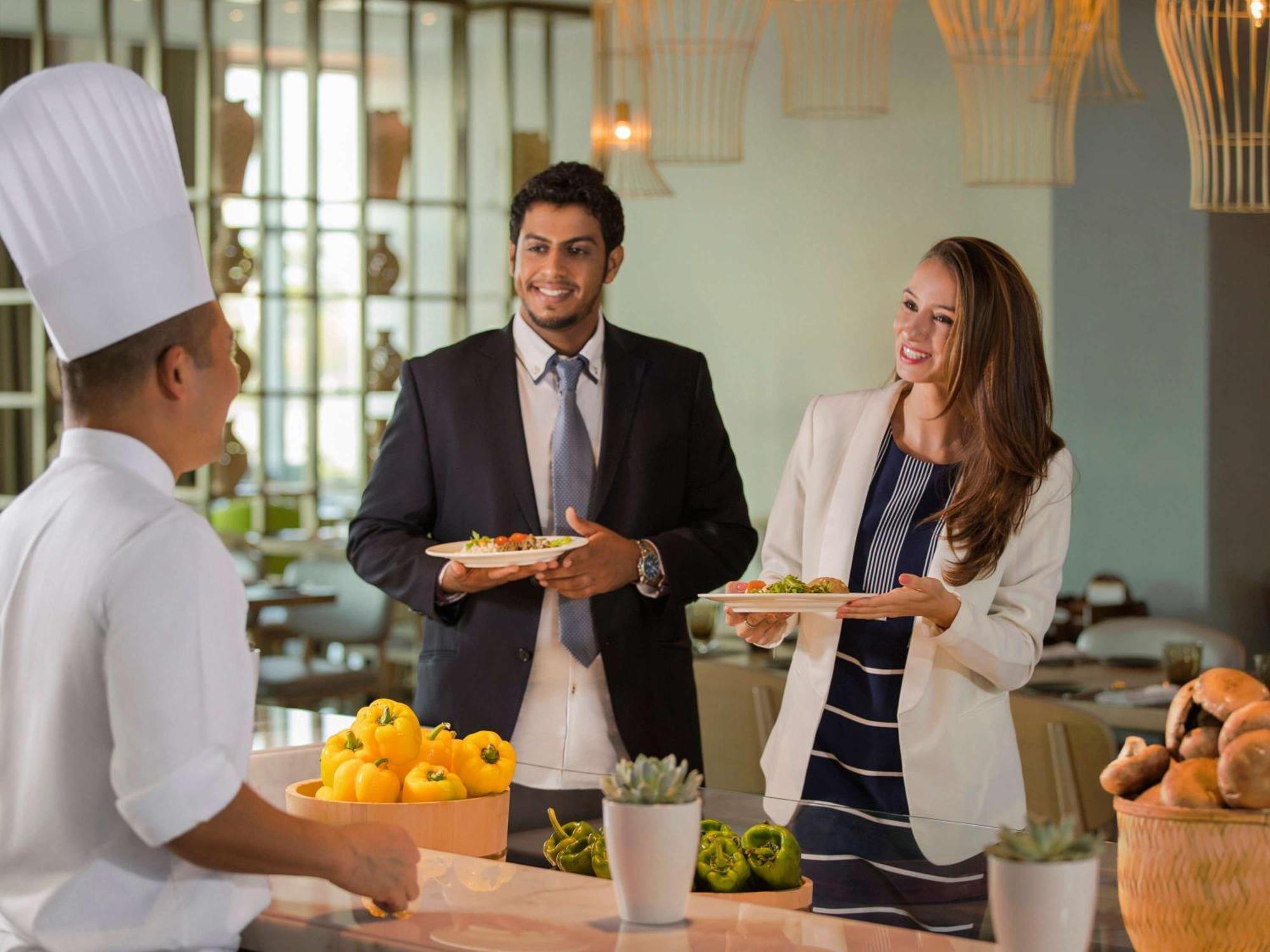 Novotel Muscat Airport Exterior photo